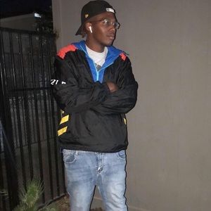 Meet your Posher, Tajii